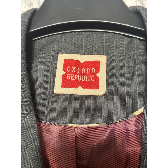 Oxford Republic Mens 46R Blazer Gray Two Button‎ Single Breast Pinstripe Lined - Picture 2 of 7
